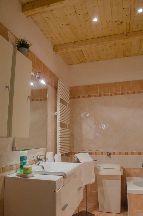 Villa Oreste Salernes Extérieur photo